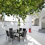 Mediterranean Apartment Budva